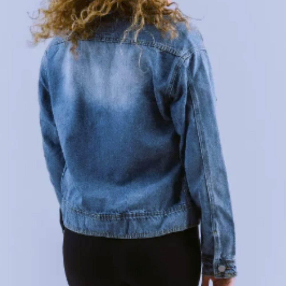 NWT Zyia Faded Indigo Crossroads Denim Jacket 2, Size M - Picture 6 of 13